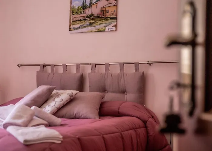 Le Due Querce Alloggio per agriturismo Cerreto di Spoleto